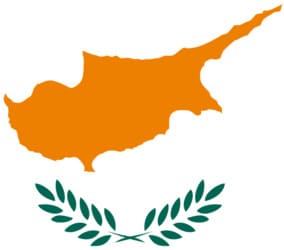 Кипрские банки закрывают счета классическим оффшорам